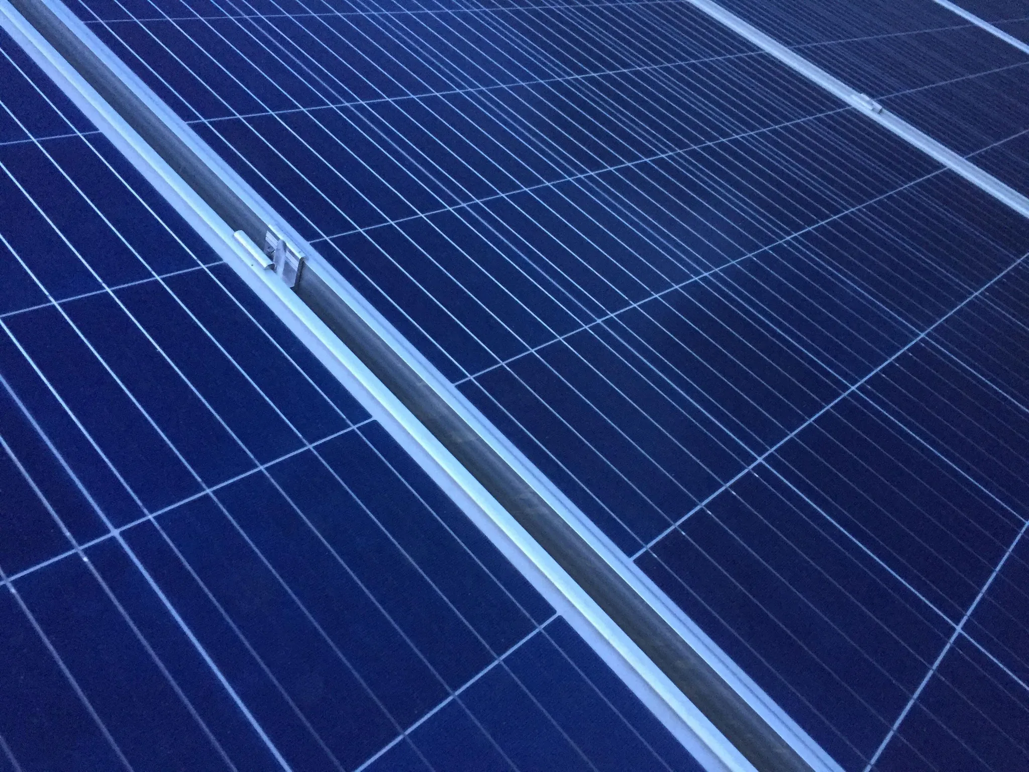 Nahaufnahme von Solarmodulen